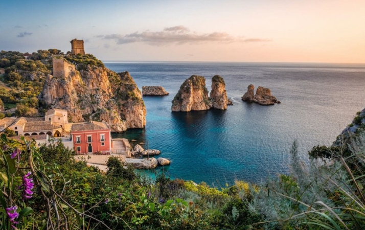 TRA I COLORI DI SICILIA VIAGGI DI GRUPPO:PARTI DALL'AEROPORTO