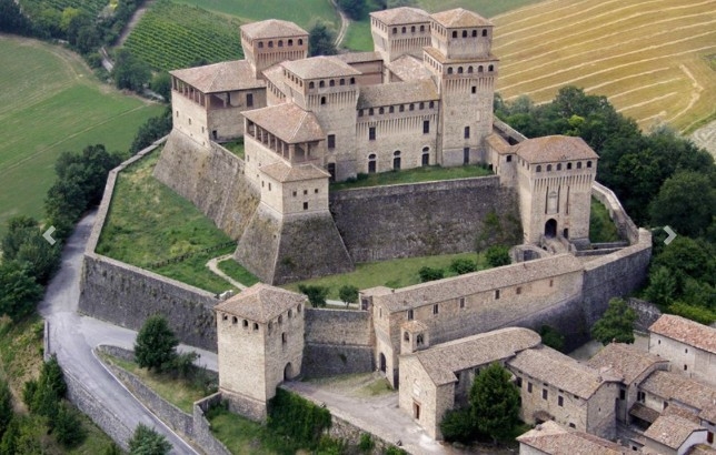 PARMA CASTELLI E SAPORI VIAGGI DI GRUPPO: PARTI SOTTO CASA